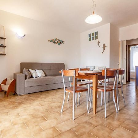 Appartement Relax Family House Al Mare à Isola Rossa Extérieur photo